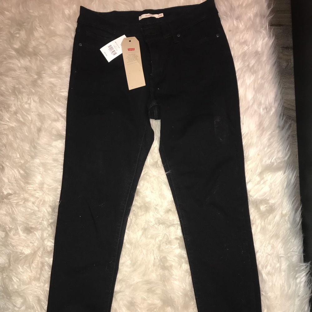 Black levis
